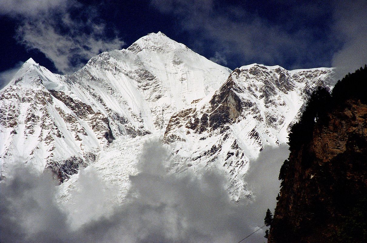 304 Dhaulagiri From Just Before Khobang